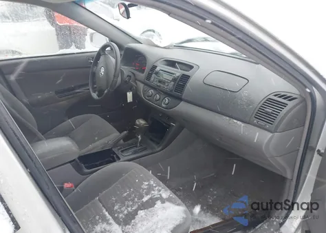 2005 Toyota Camry Le из США, поврежденный, VIN 4T1BE32K85U944926